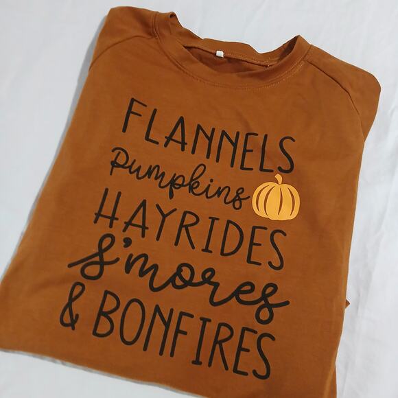 Pumpkin colored Large Long-Sleeve Fall-Themed Knit Shirt Raglan-sleeved - Picture 6 of 10